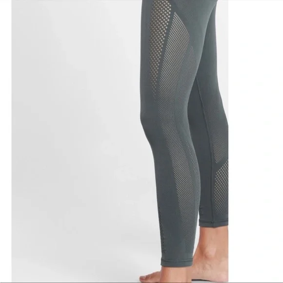 Athleta Mudra 7/8 Tight - Picture 7 of 12